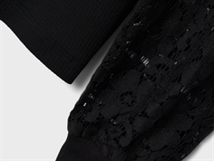 Name It black blondeærmer bluse